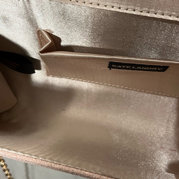 Nice little  pink shimmer evening bag. - Picture 5 of 5